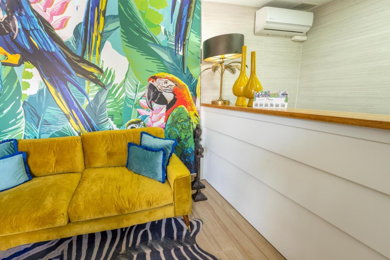 Hostal Romerito Málaga Esterno foto