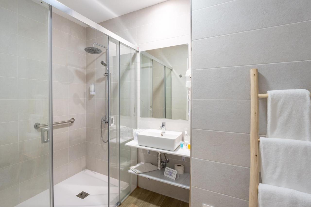Hostal Romerito Málaga Esterno foto