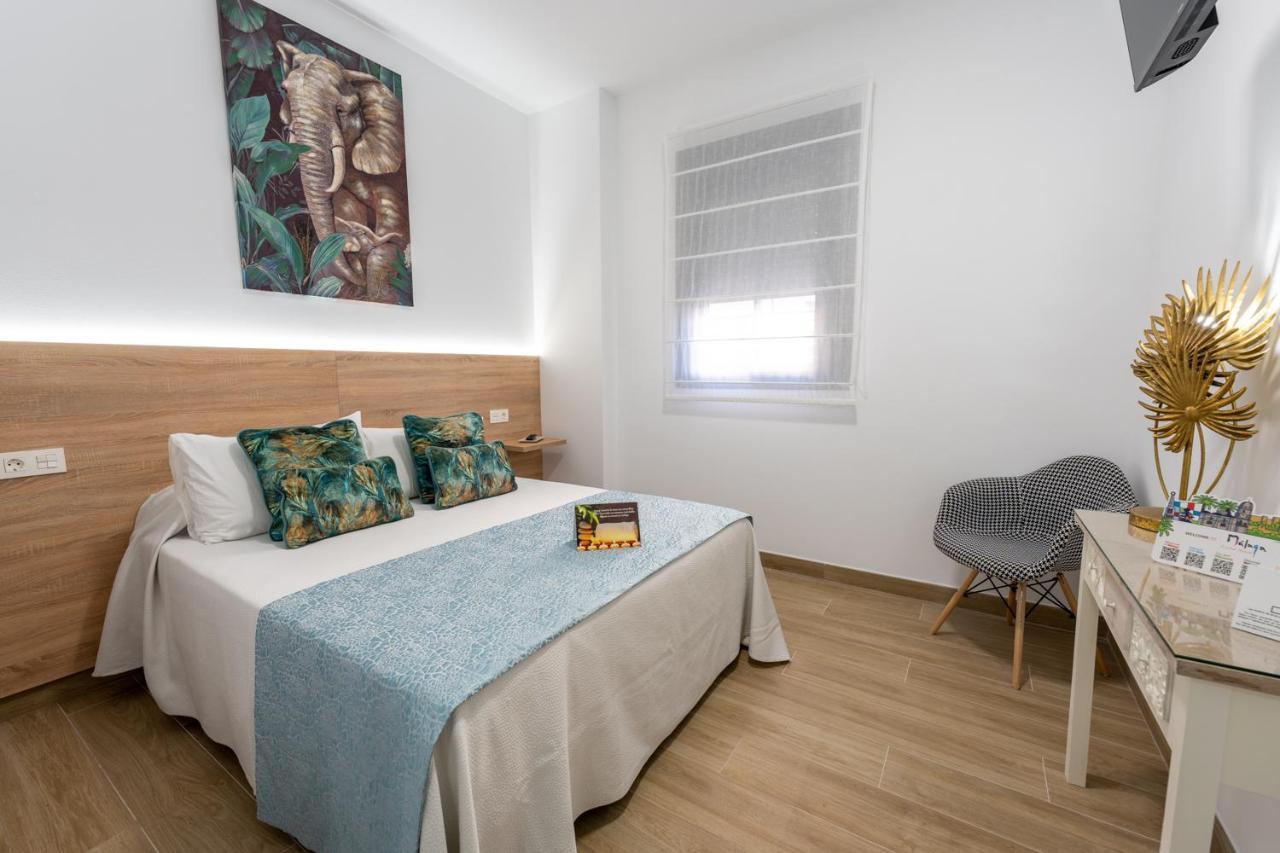 Hostal Romerito Málaga Esterno foto