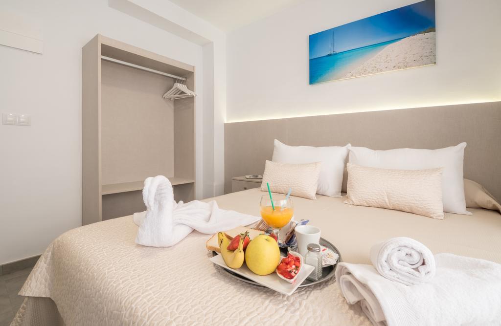 Hostal Romerito Málaga Esterno foto